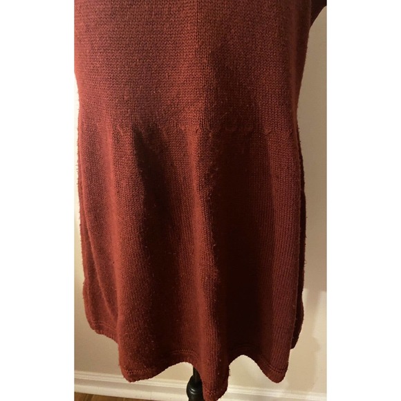 Women’s Hannah Sleeveless Boat Neck Maroon Sweater - Picture 7 of 9